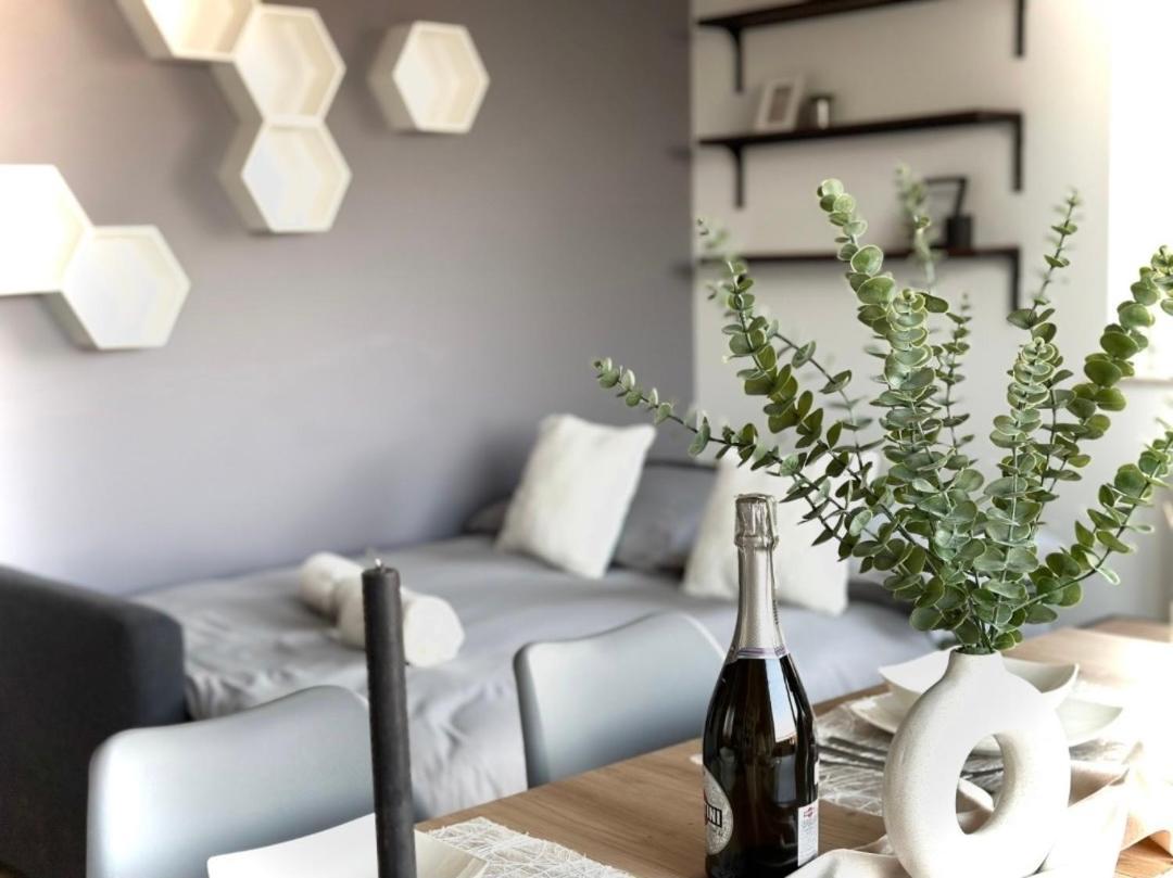 Pszczelna Apartment Krakau Buitenkant foto